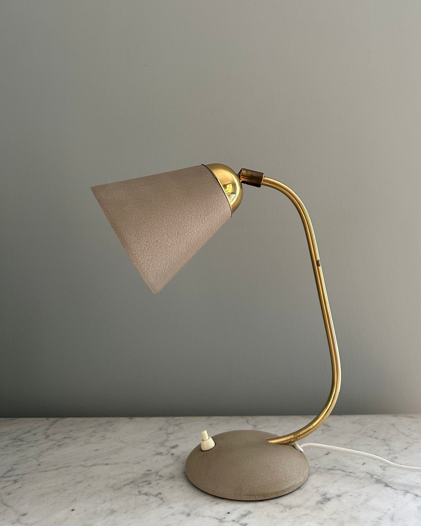 Mid-century Desktop Lamp