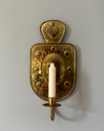 Load image into Gallery viewer, Single Brass Wall Sconce