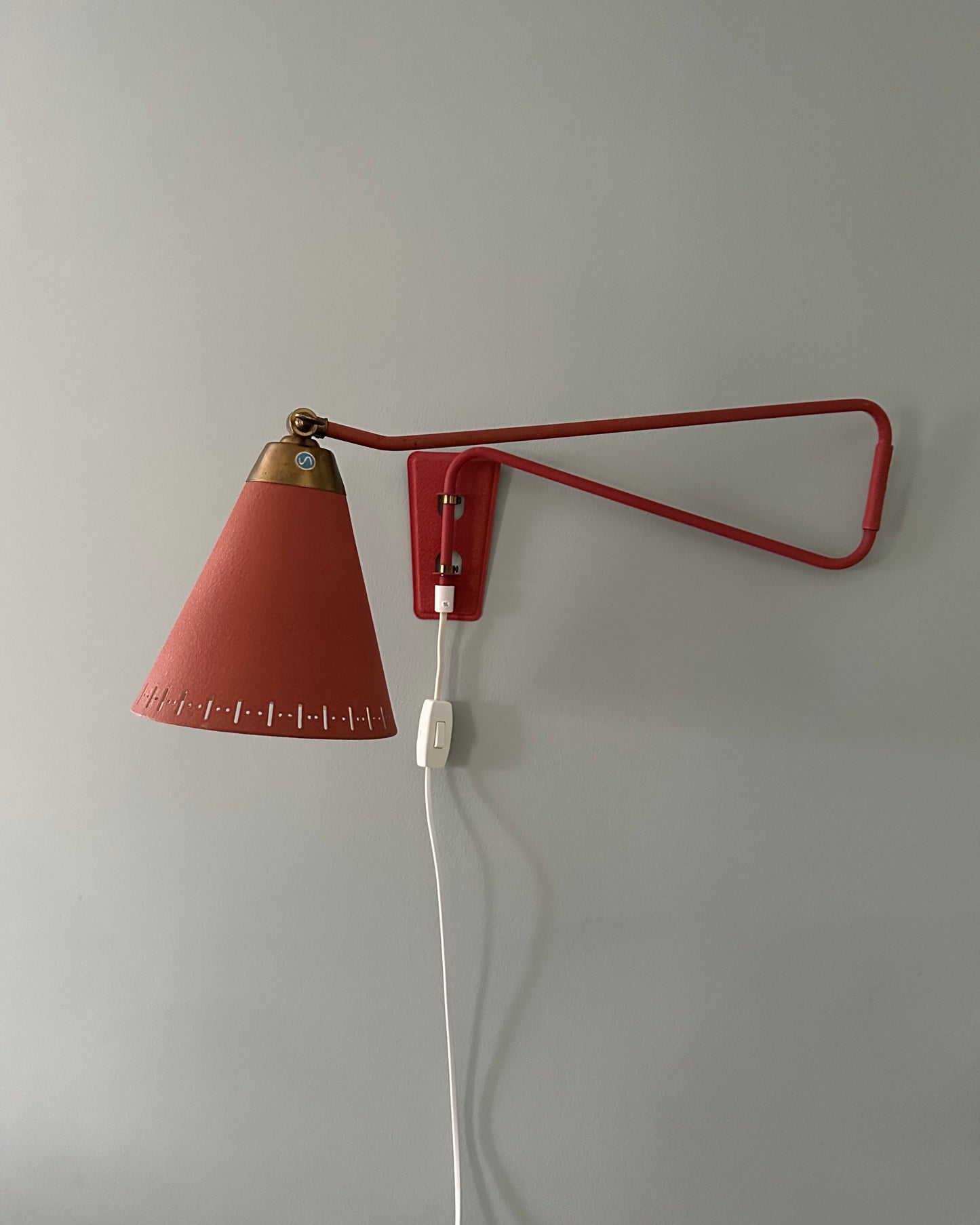 Red Vintage Wall Lamp