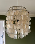 Load image into Gallery viewer, Vintage Shell Lamp