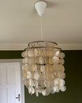 Load image into Gallery viewer, Vintage Shell Lamp