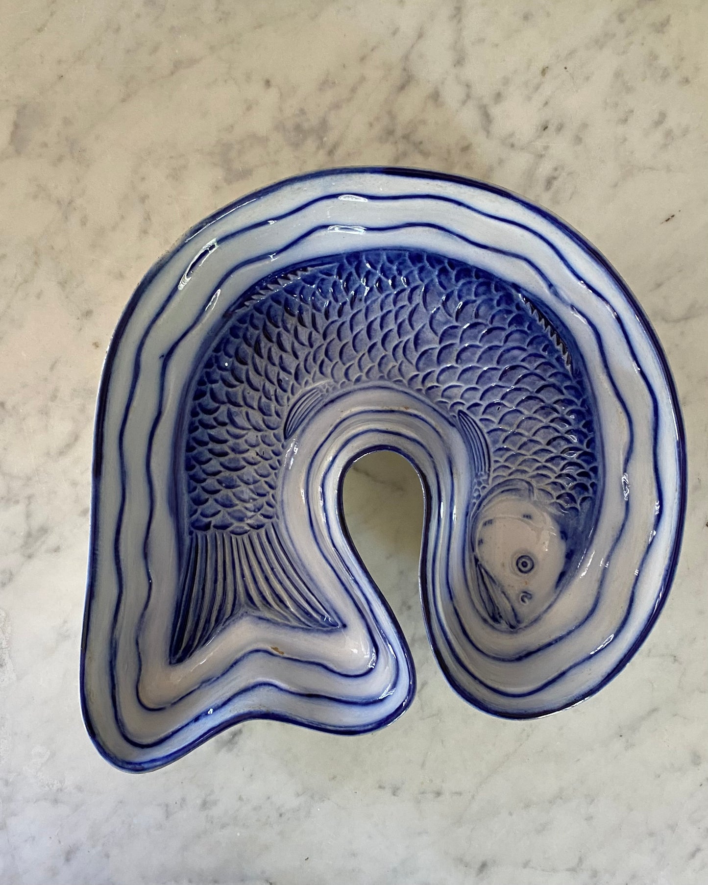 Decorative wall hanging fish