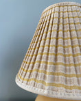 Load image into Gallery viewer, Vintage Yellow Table Lamp