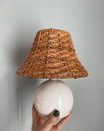 Load image into Gallery viewer, Pair of table lamps with rattan shades