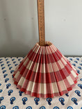 Load image into Gallery viewer, Vintage scissor lamp