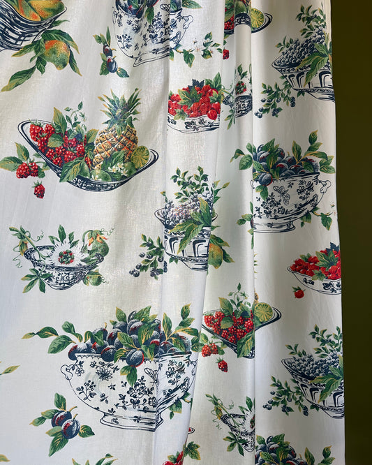 Pair of Vintage Curtains - Fruit and Berries