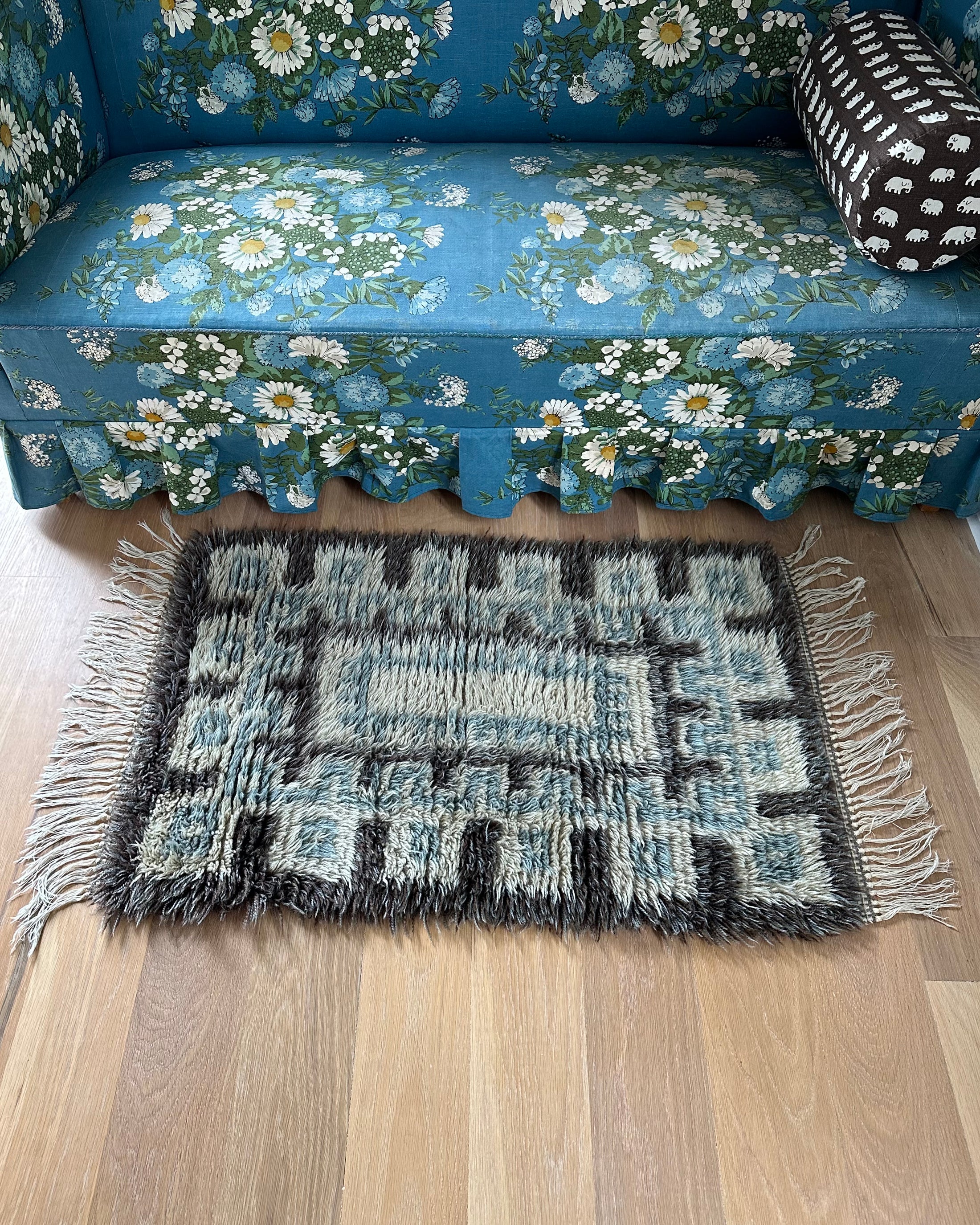 Hand-Knotted Rya Rug