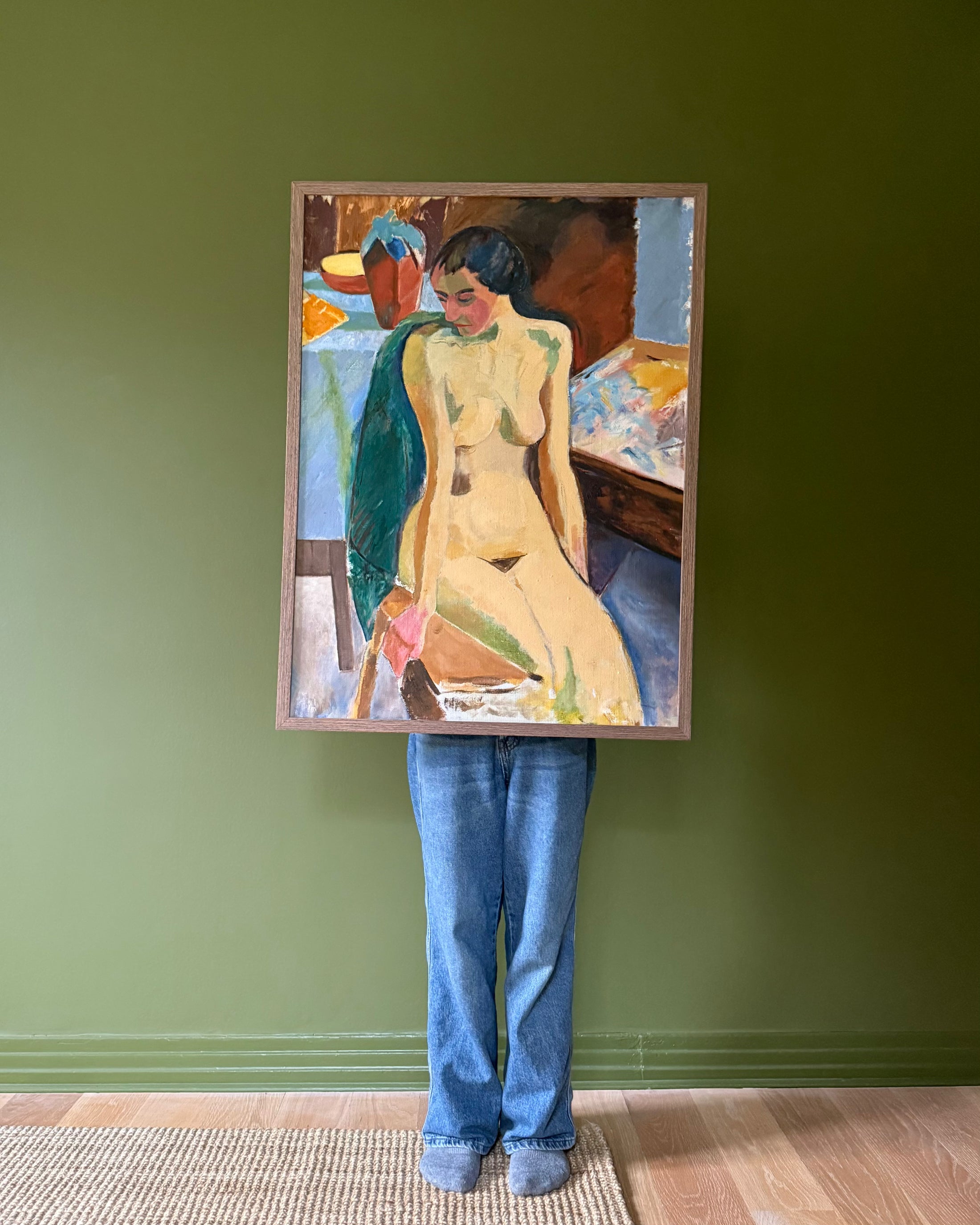 Figure in Color