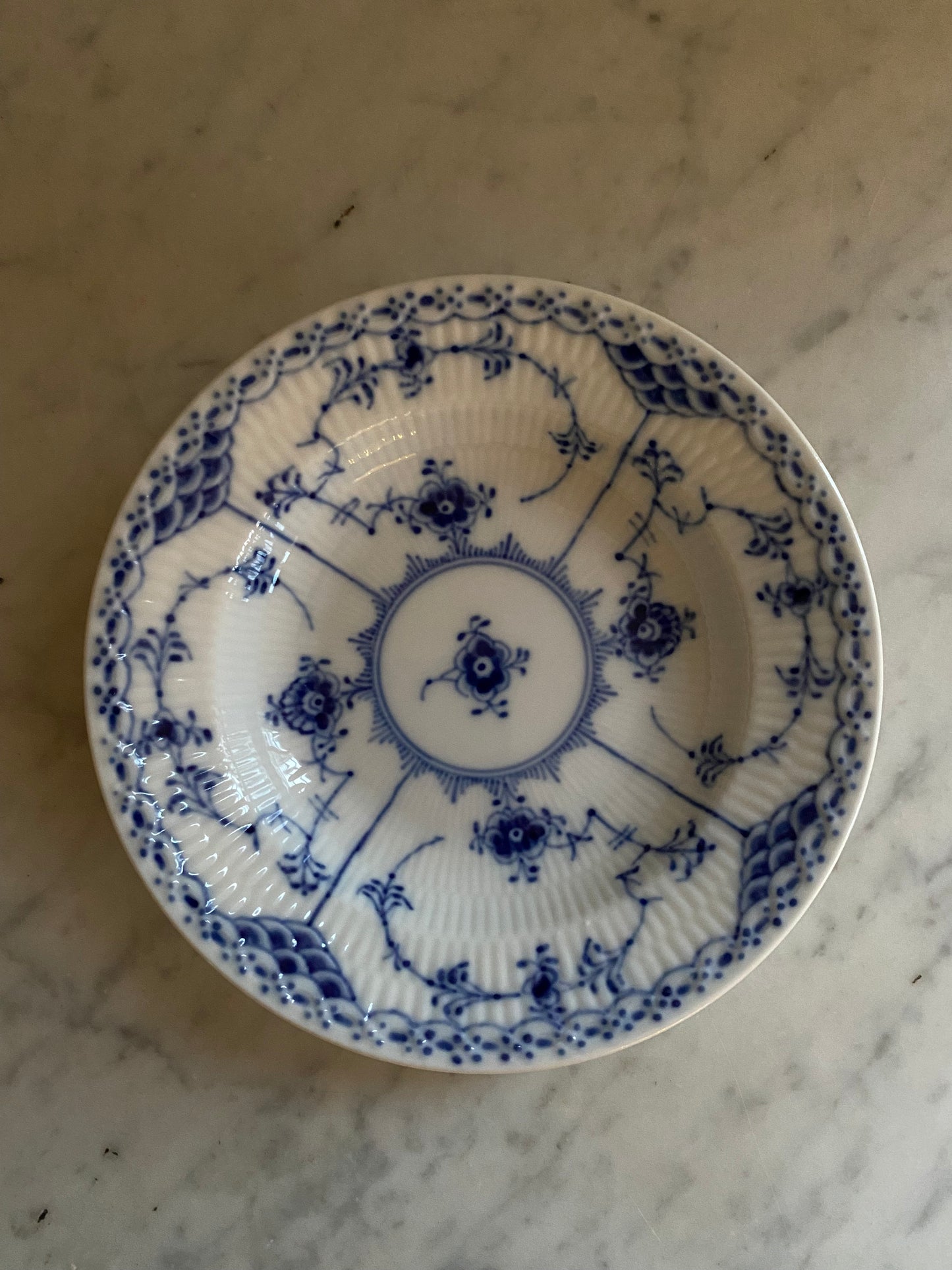 6 bowls "Musselmalet" from Royal Copenhagen