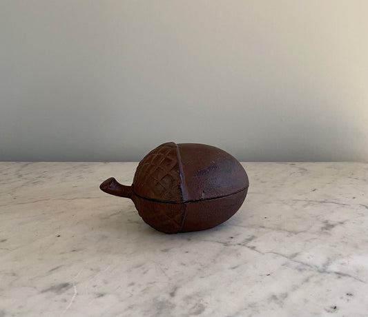 Acorn shaped small storage box