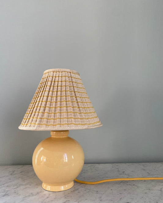 Vintage Yellow Table Lamp
